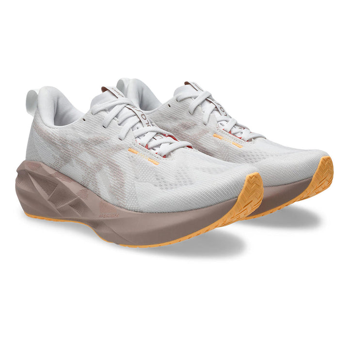 ASICS Novablast 5 Wide Women's Running Shoes