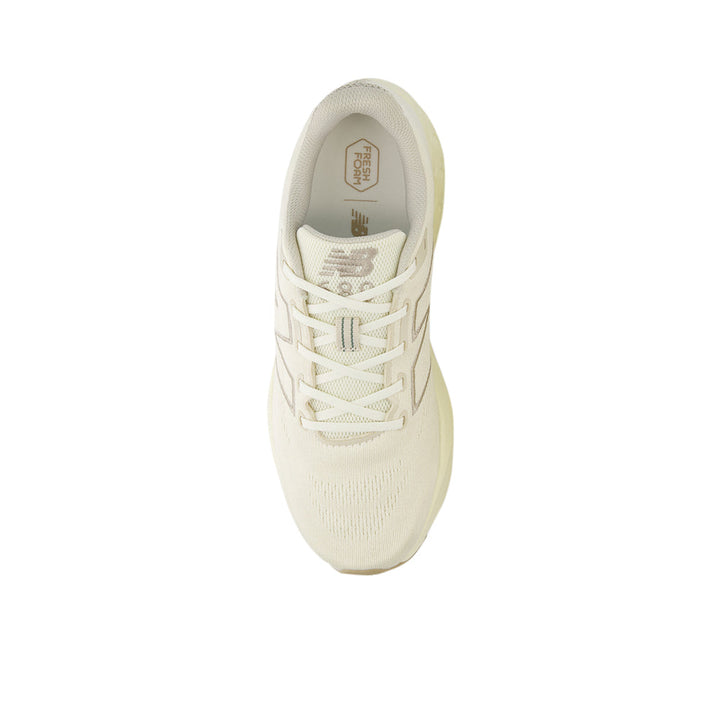 NEW BALANCE Fresh Foam 680 v8 2E Men's Running Shoes