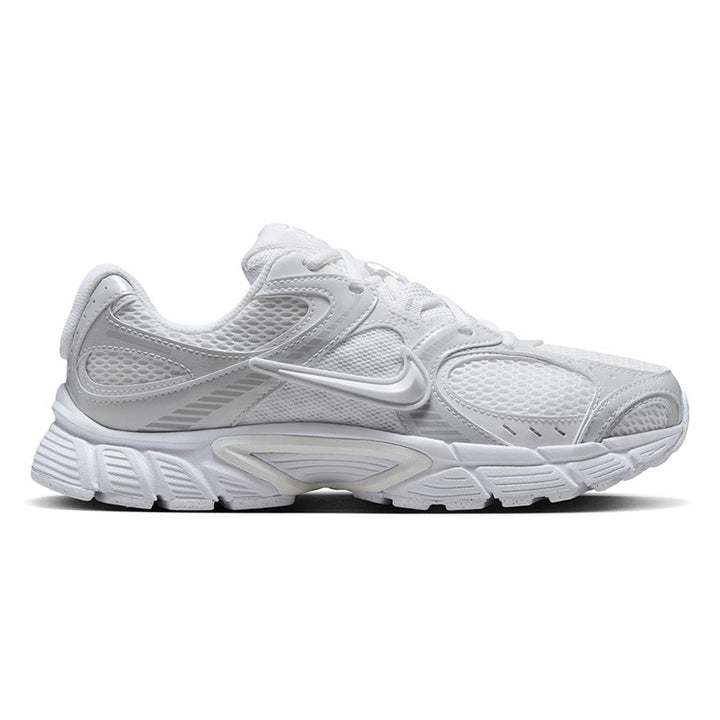 NIKE V5 RNR Women's Casual Shoes