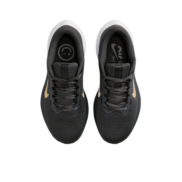 NIKE Winflo 10 Women's Running Shoes