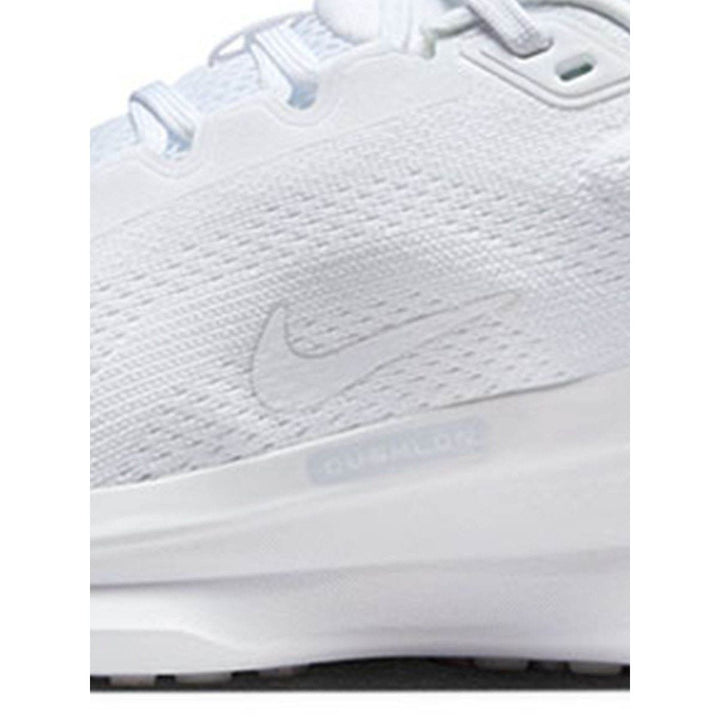 NIKE Winflo 11 Women's Running Shoes