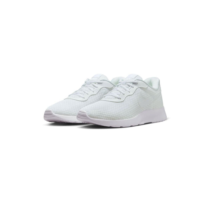 NIKE Tanjun FlyEase Men's Casual Shoes
