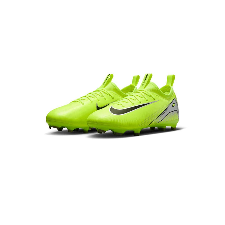 NIKE Jr. Mercurial Vapor 16 Academy MG Kids Football Shoes