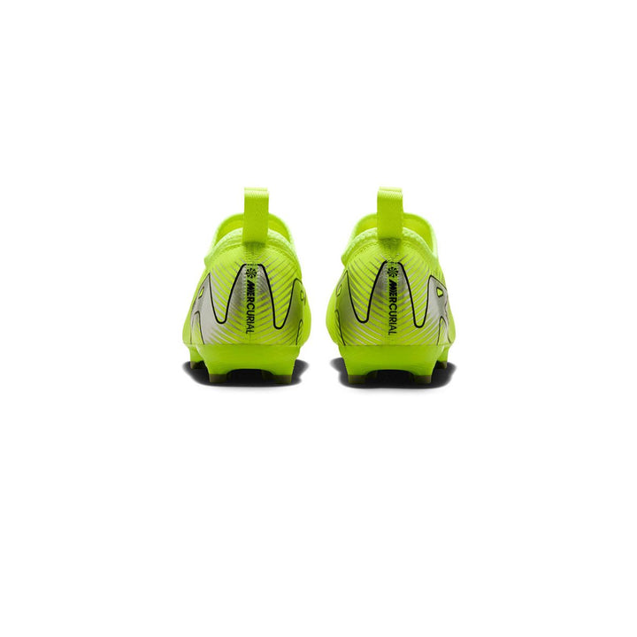 NIKE Jr. Mercurial Vapor 16 Academy MG Kids Football Shoes