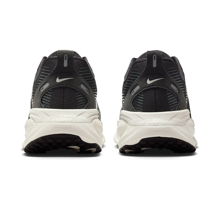 NIKE Vomero 18 Extra Wide Men's Running Shoes