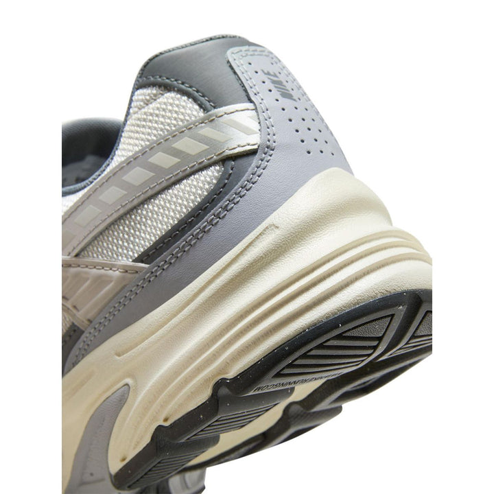 NIKE Initiator Men's Casual Shoes