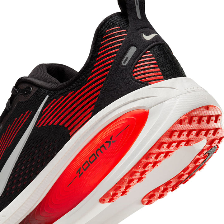 NIKE Vomero 18 Men's Running Shoes