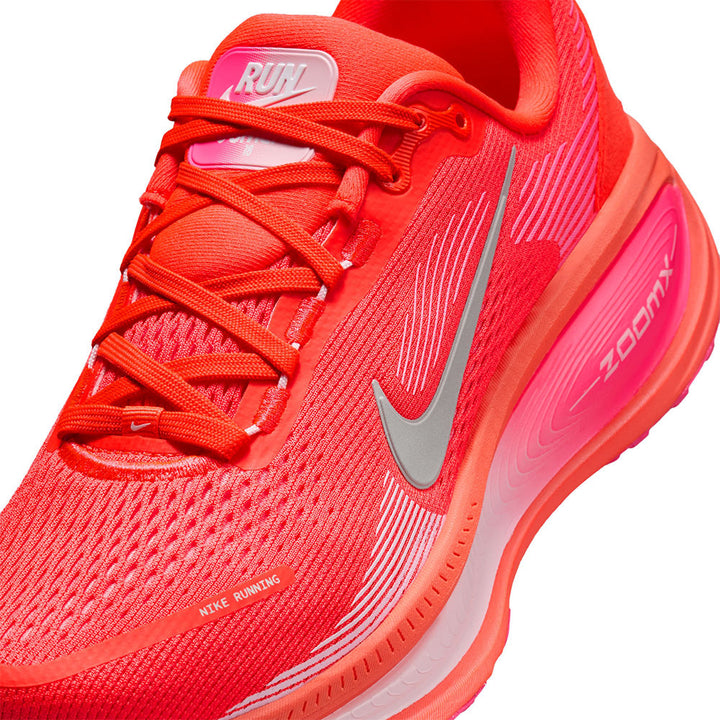 NIKE Vomero 18 Women's Running Shoes