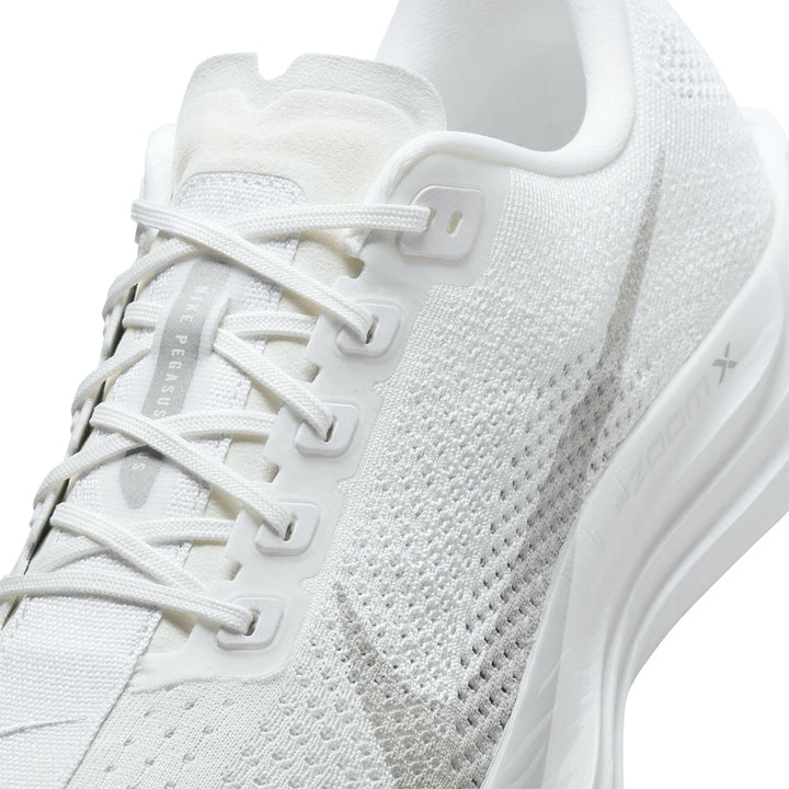 NIKE Pegasus Plus Men's Running Shoes