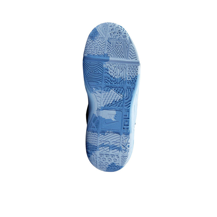 NIKE Team Hustle D 12 Kids Basketball Shoes