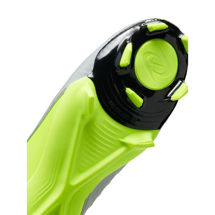 NIKE Phantom GX 2 Academy MG Men's Football Shoes