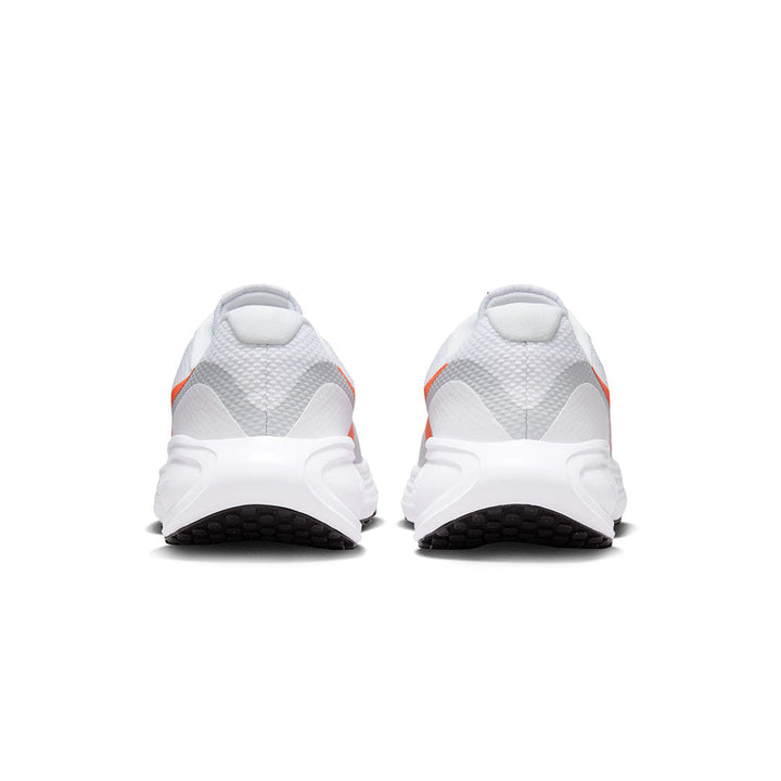 NIKE Revolution 8 Men's Running Shoes