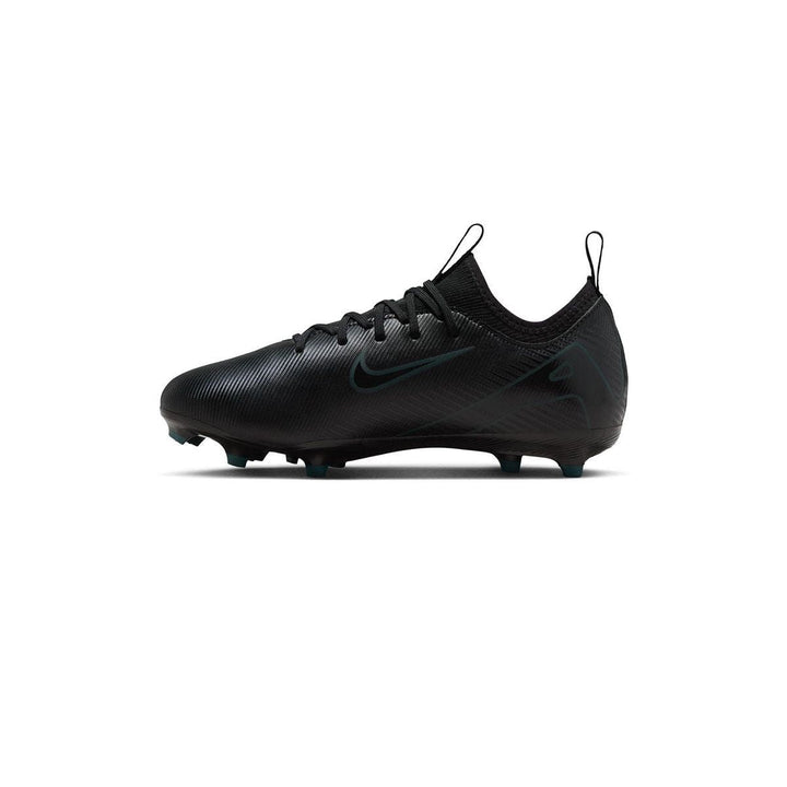 NIKE Jr. Mercurial Vapor 16 Academy MG Kids Football Shoes