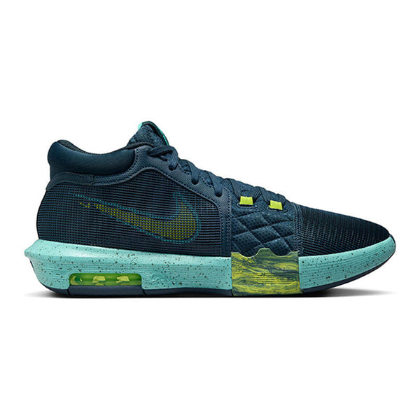 NIKE LeBron Witness 8 EP Men's Basketball Shoes