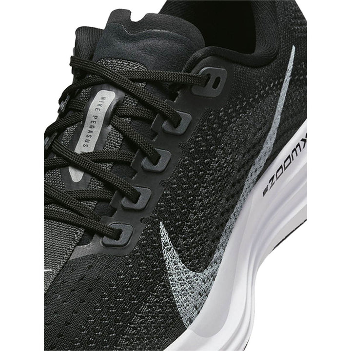 NIKE Pegasus Plus Women's Running Shoes