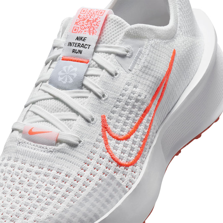NIKE Interact Run Women's Running Shoes
