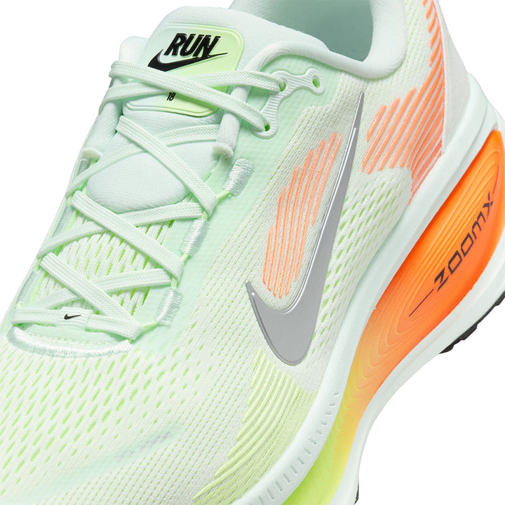 NIKE Vomero 18 Men's Running Shoes