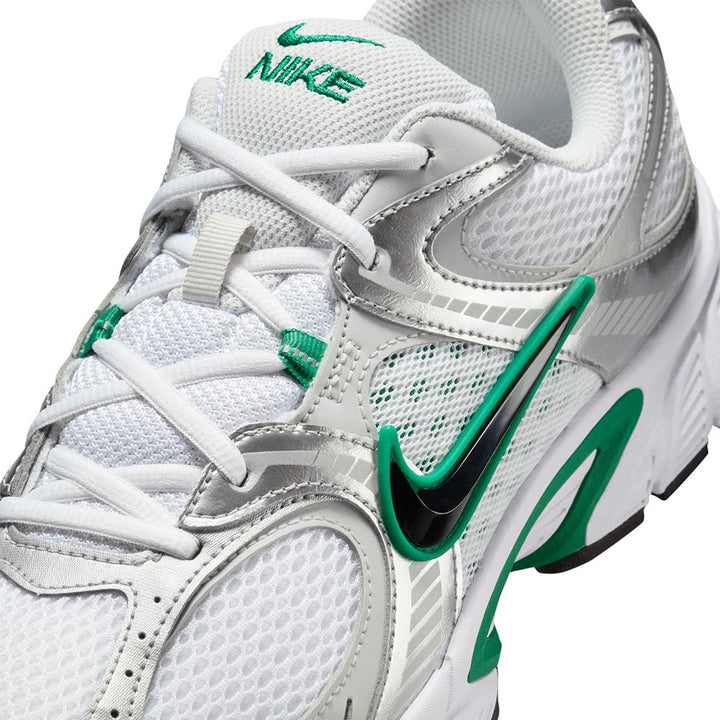 NIKE V5 RNR Men's Casual Shoes