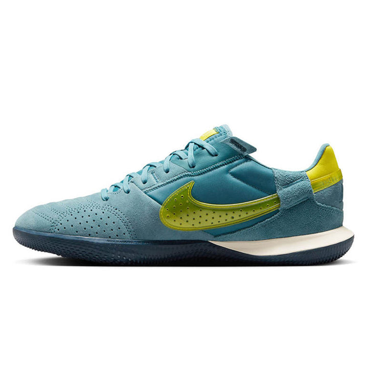 NIKE Streetgato Men's Futsal Shoes