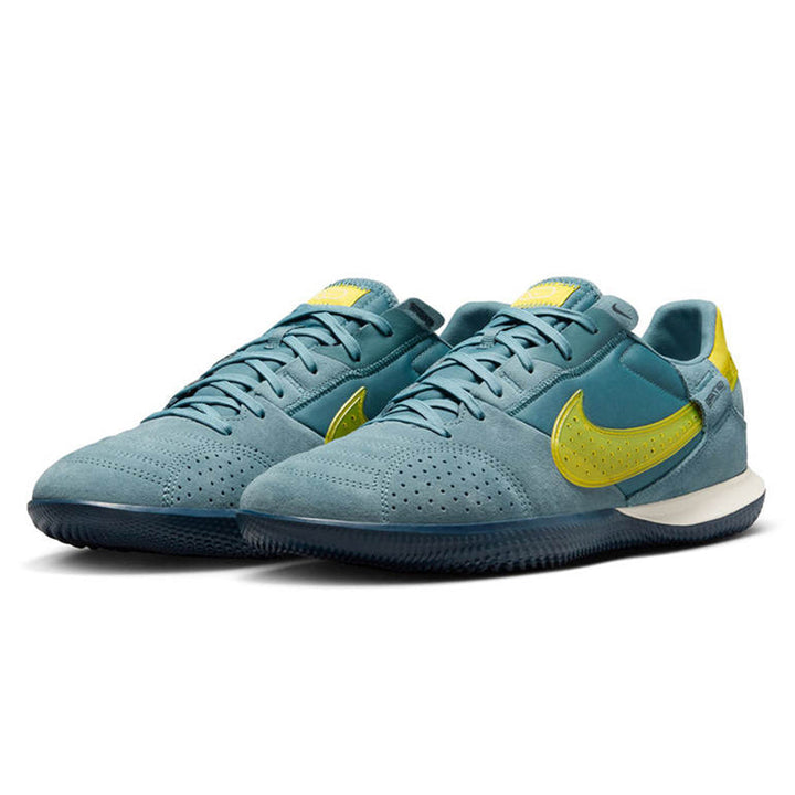 NIKE Streetgato Men's Futsal Shoes