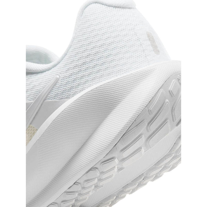 NIKE Downshifter 13 Women's Running Shoes