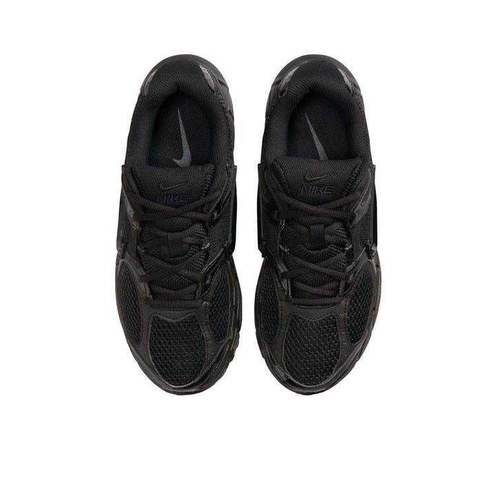 NIKE V5 RNR Women's Casual Shoes