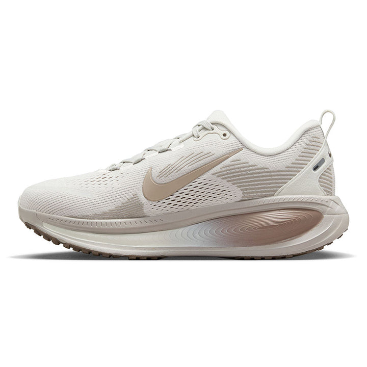 NIKE Vomero 18 Women's Running Shoes