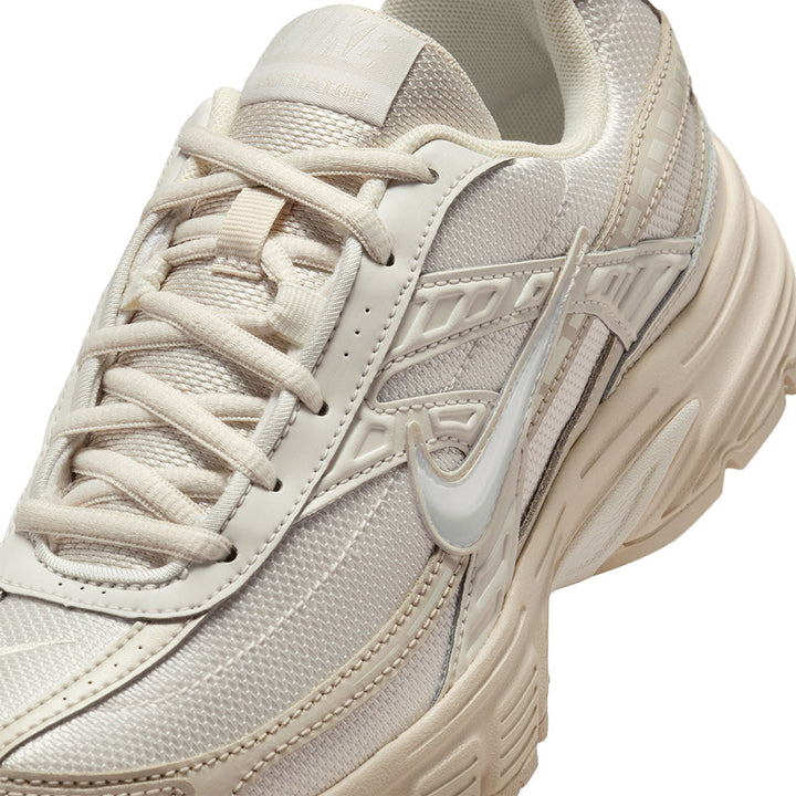 NIKE Initiator Women's Casual Shoes