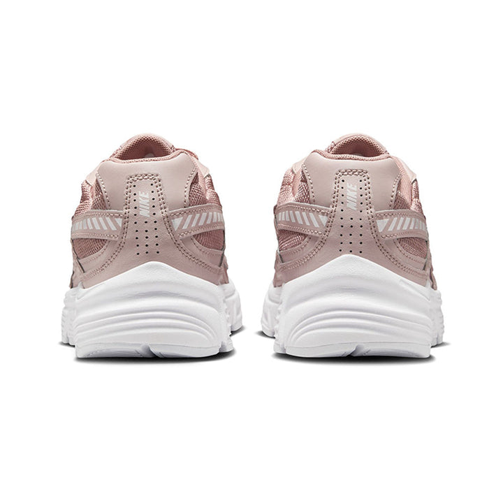NIKE Initiator Women's Casual Shoes