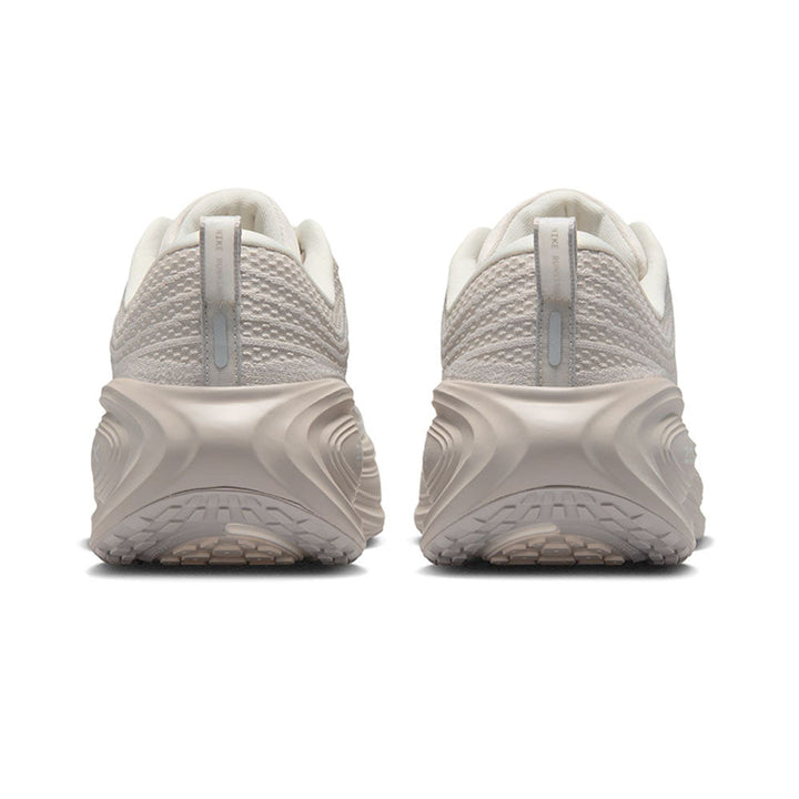 NIKE Vomero Plus Men's Running Shoes
