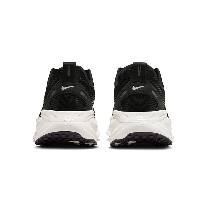 NIKE Vomero 18 Men's Running Shoes