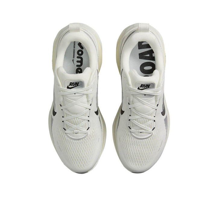 NIKE Vomero 18 Women's Running Shoes