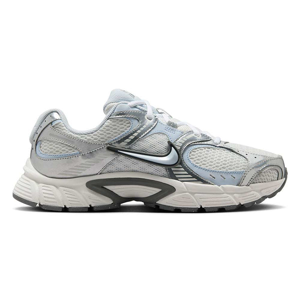 NIKE V5 RNR Women's Casual Shoes