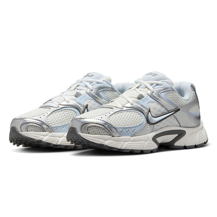 NIKE V5 RNR Women's Casual Shoes