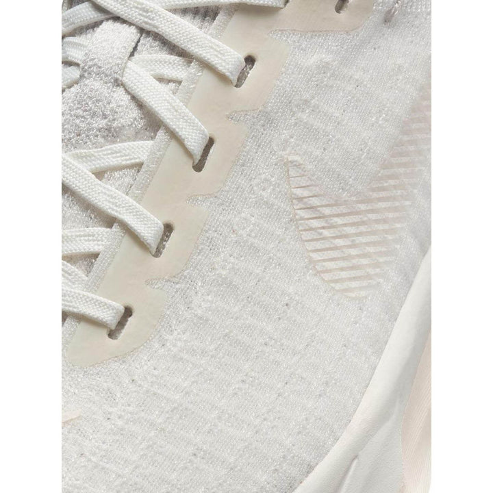 NIKE Invincible 3 Women's Running Shoes