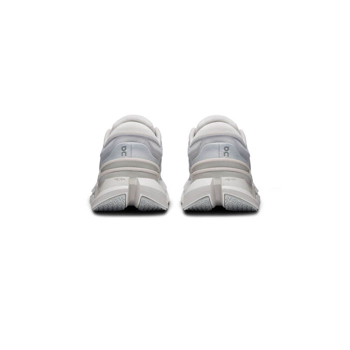 ON RUNNING Cloudflyer 5 Women's Running Shoes