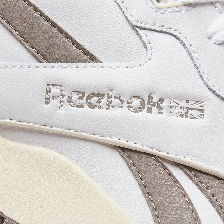 REEBOK BB 4000 II Unisex Casual Shoes