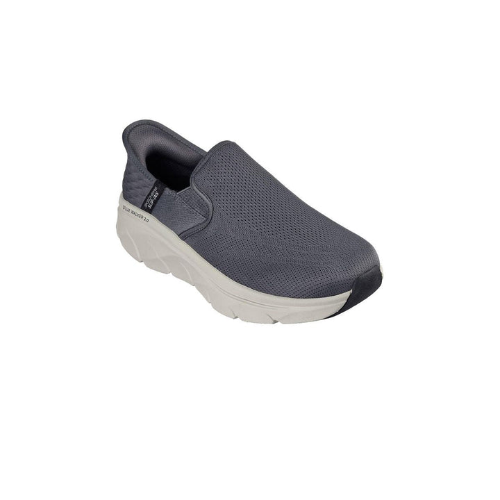 SKECHERS Slip-ins® Relaxed Fit®: D'Lux Walker® 2.0 - Reeler Men's Casual Shoes