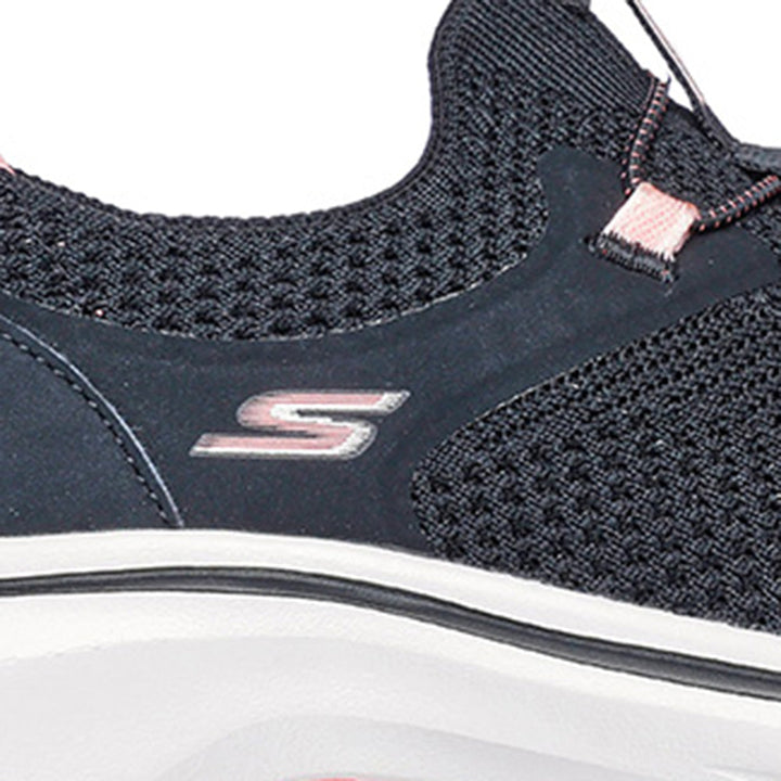 SKECHERS GO WALK 7™ - Abie Women's Training Shoes