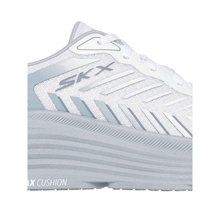 SKECHERS Max Cushioning® Endeavour - Centripetal Men's Running Shoes