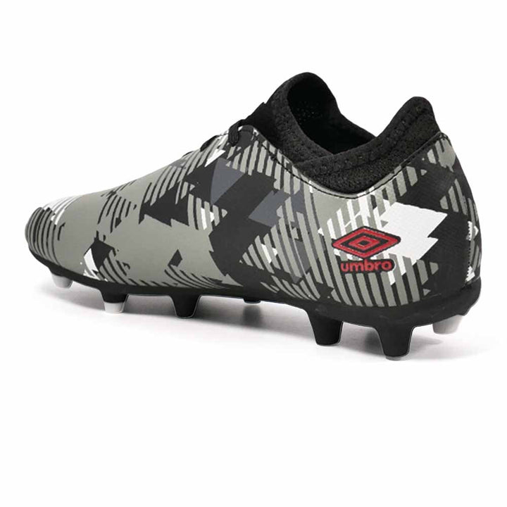UMBRO Formation III FG Kids Football Shoes