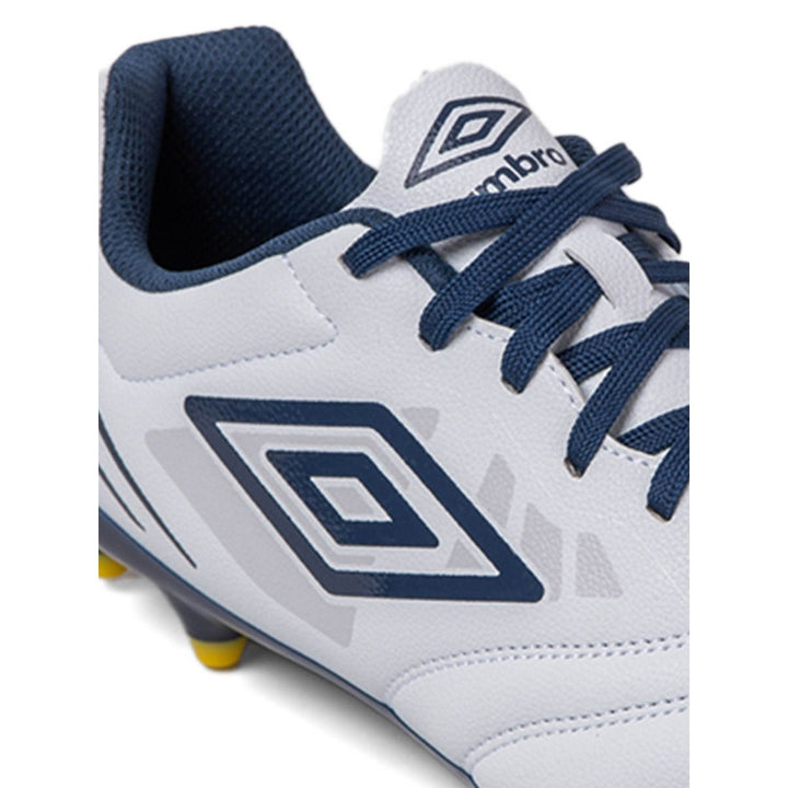 UMBRO Tocco IV League FG Men's Football Shoes