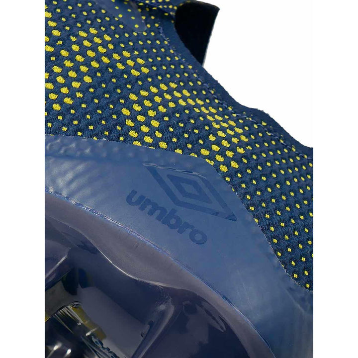 UMBRO Velocita Matrix Pro FG Men's Football Shoes