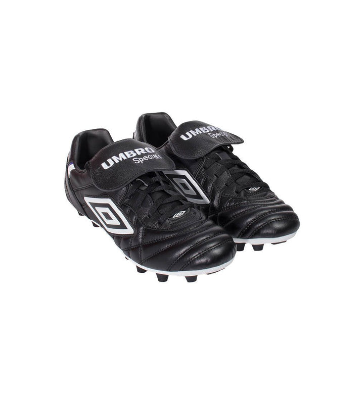 UMBRO Speciali Pro 98 Men's Football Shoes