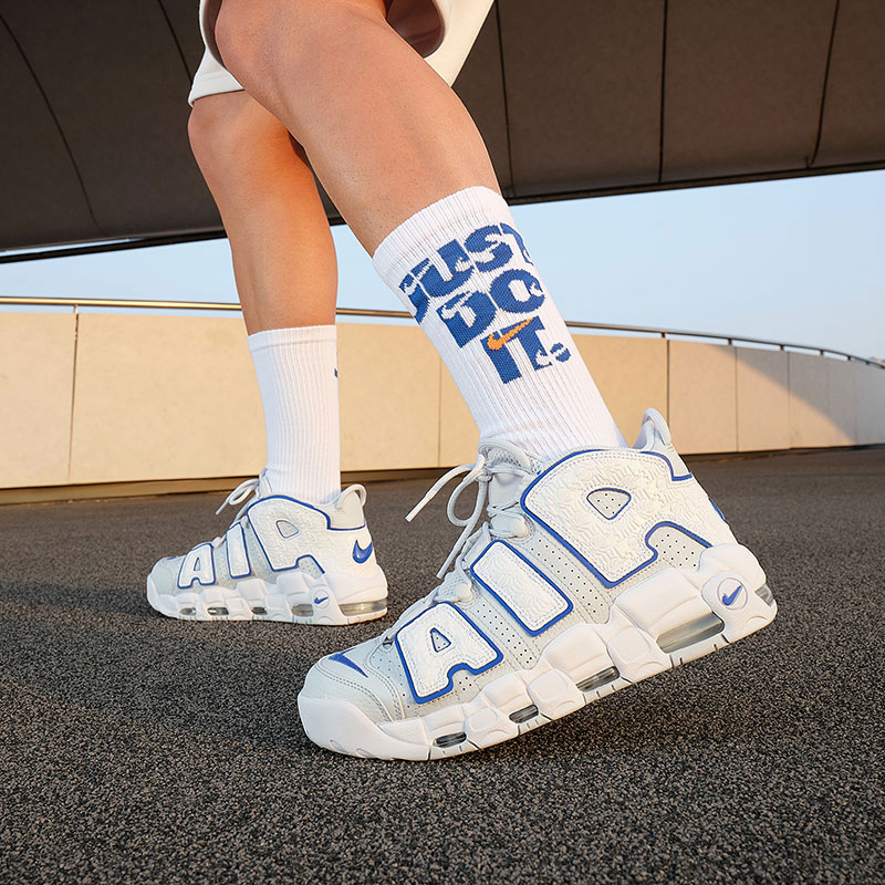 نايك AIR MORE UPTEMPO أحذية رياضية للرجال FD0669