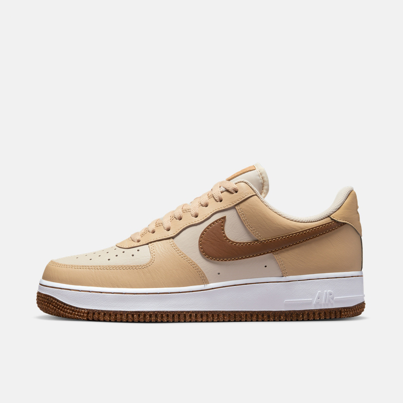 نايك حذاء Air Force 1 '07 LV8 رياضي  سنيكرز للرجال DQ7660